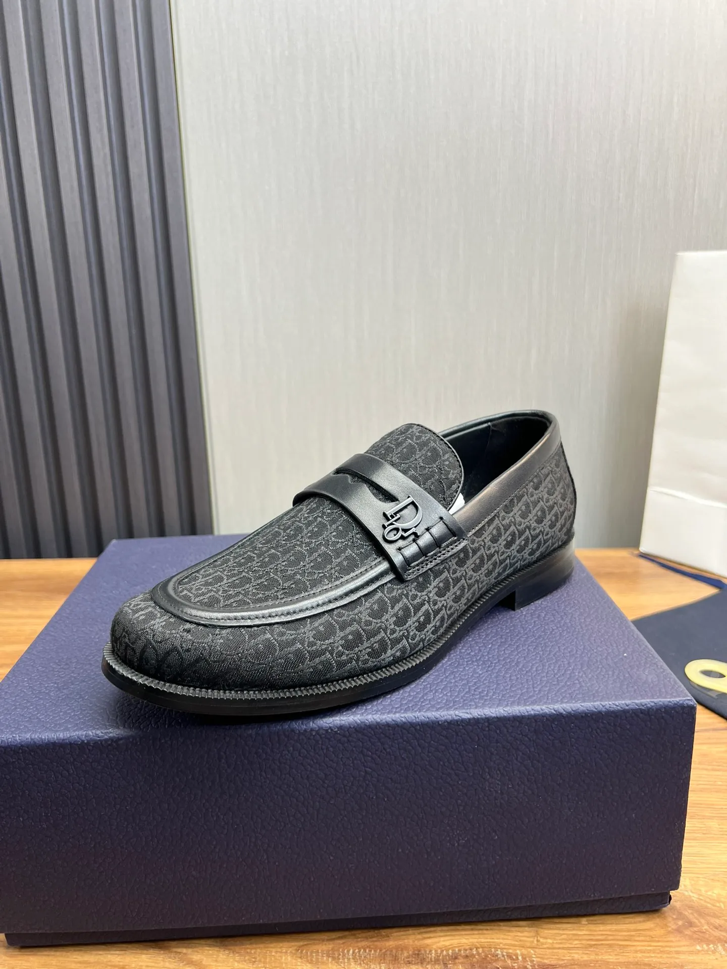 Men's men's shoes💰520💰 Dior men's business casual leather shoes👞all made of imported original brand leather, just to create a more comfortable wearing experience, upper: original cowhide➕imported sheepskin lining, original non-slip and wear-resistant rubber outsole✔️36-45 (38.45 non-returnable)